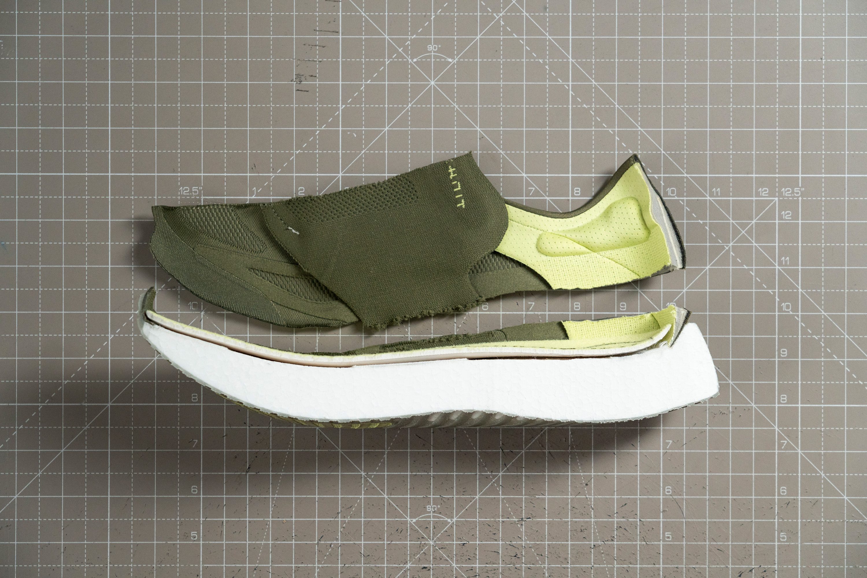 adidas Hyperboost Run Drop