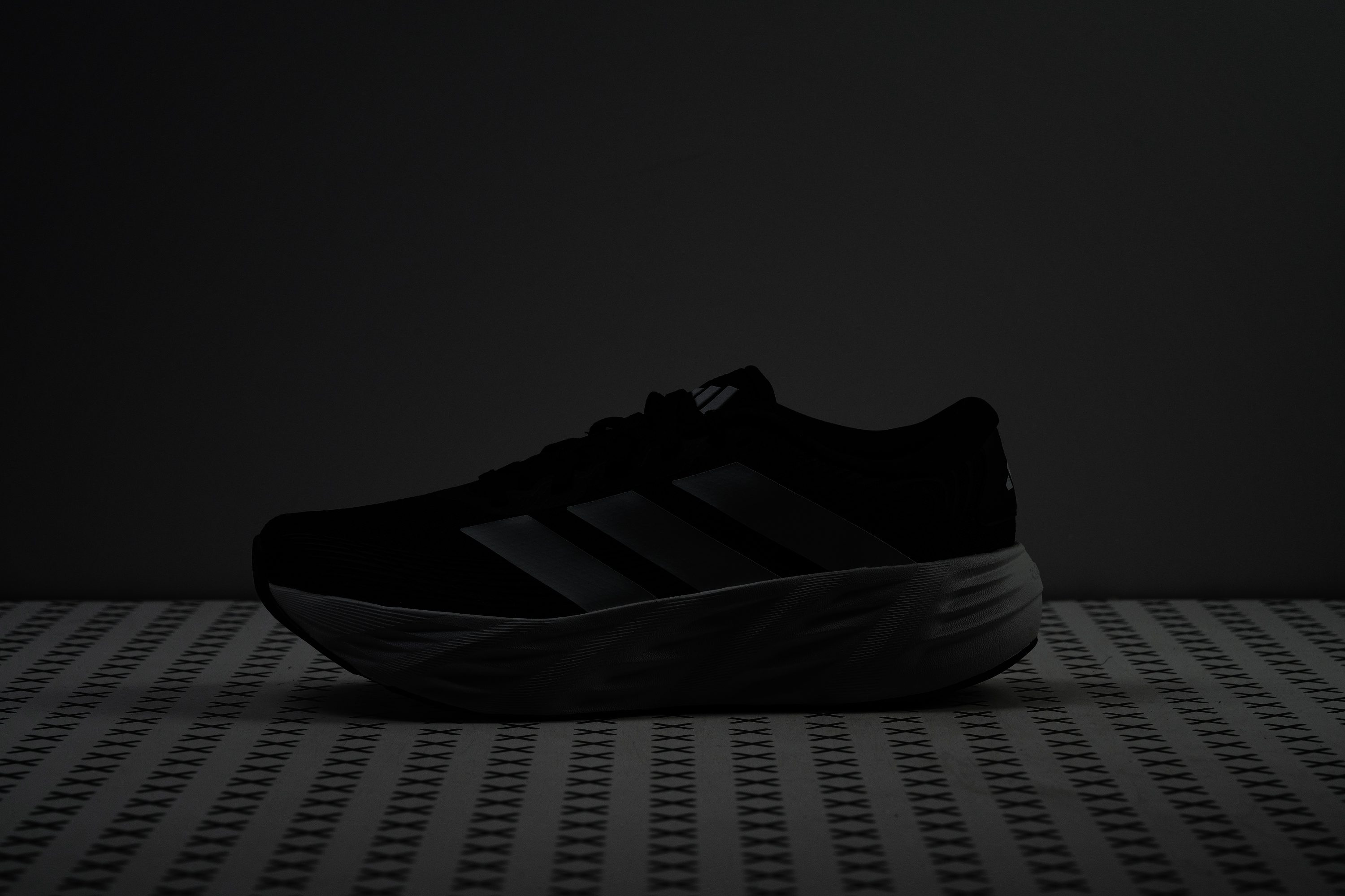 adidas Galaxy 8 Reflective elements