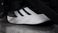 adidas Galaxy 8 Traction test