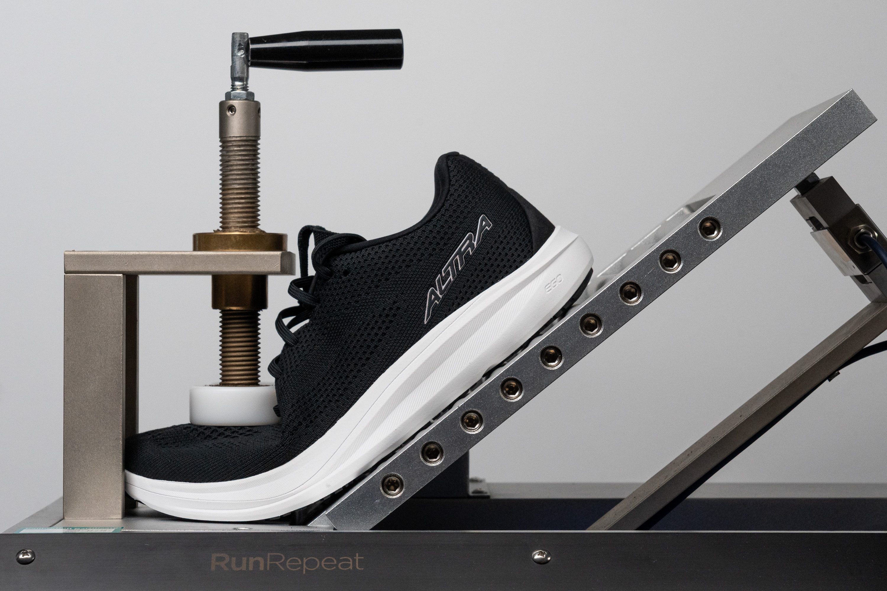 Altra Escalante 5 Flexibility / Stiffness