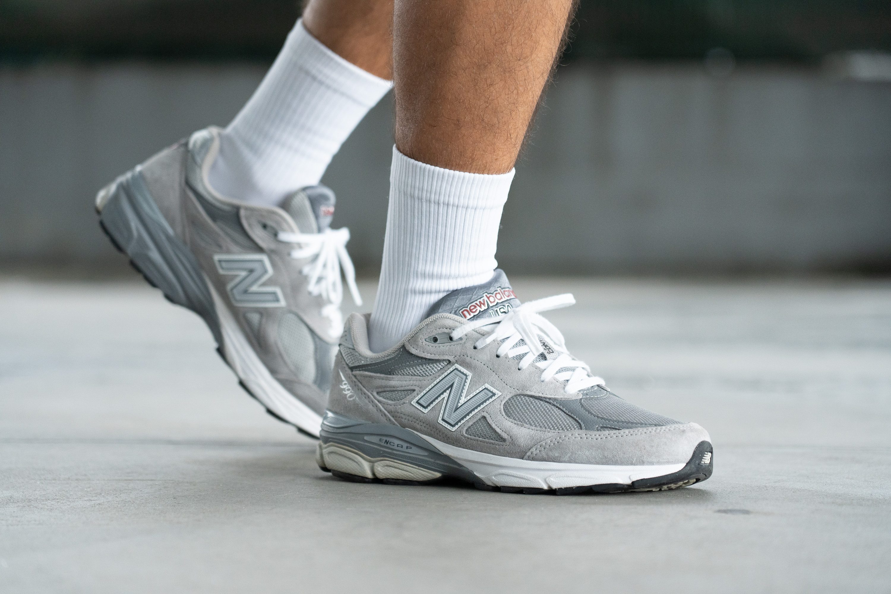 Cut in half: New Balance 990 v3 Review (2024) | RunRepeat