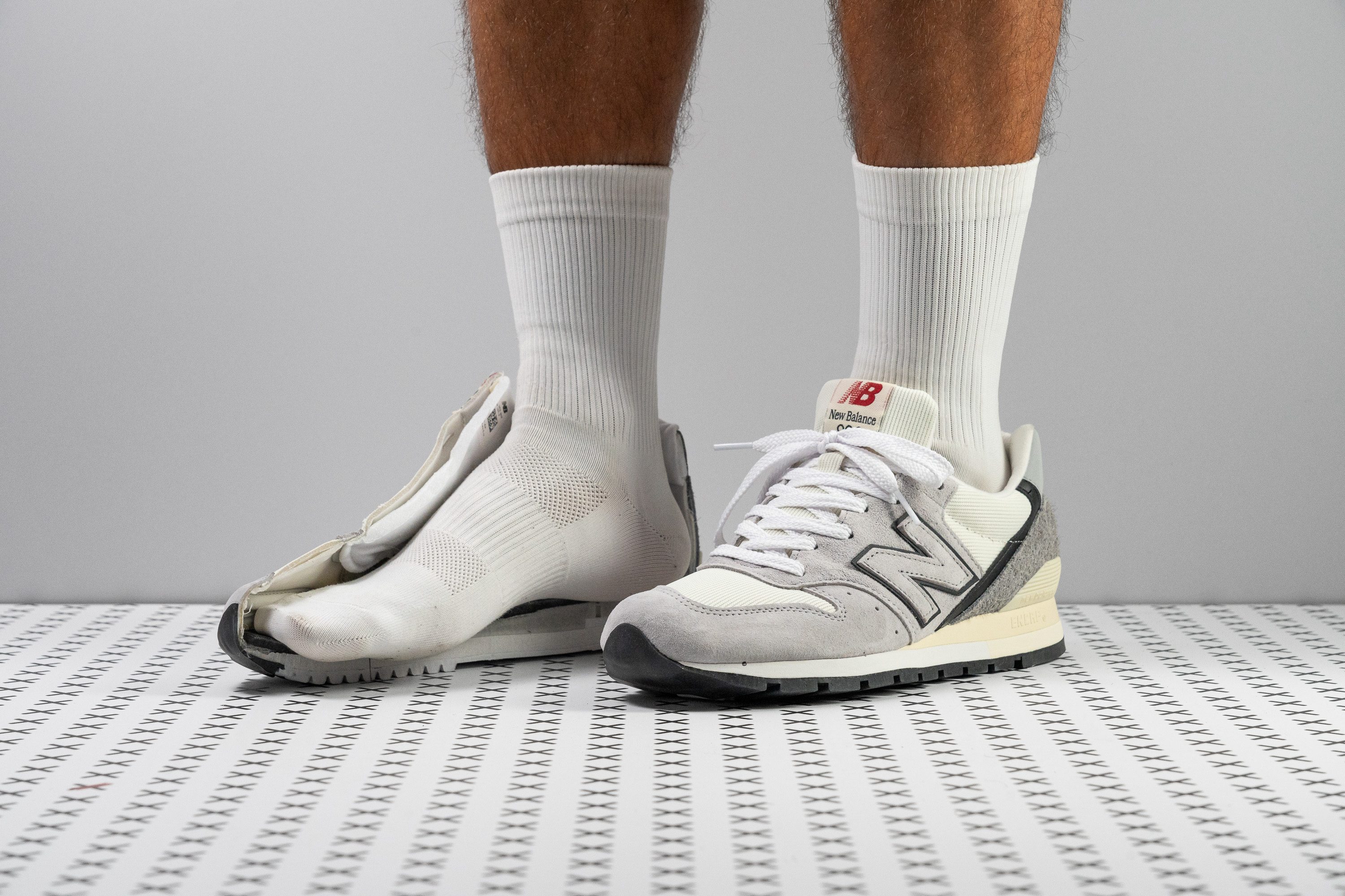 Cortadas por la mitad Analisis y review de las New Balance 996 2024 RunRepeat