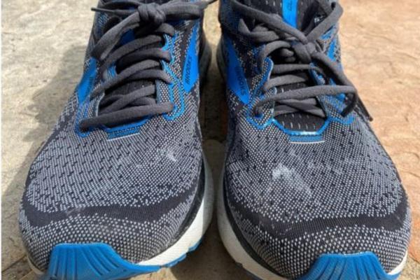Details about   Brooks Men's Glycerin 18 Running Shoes 13 D M US Black/Blue 