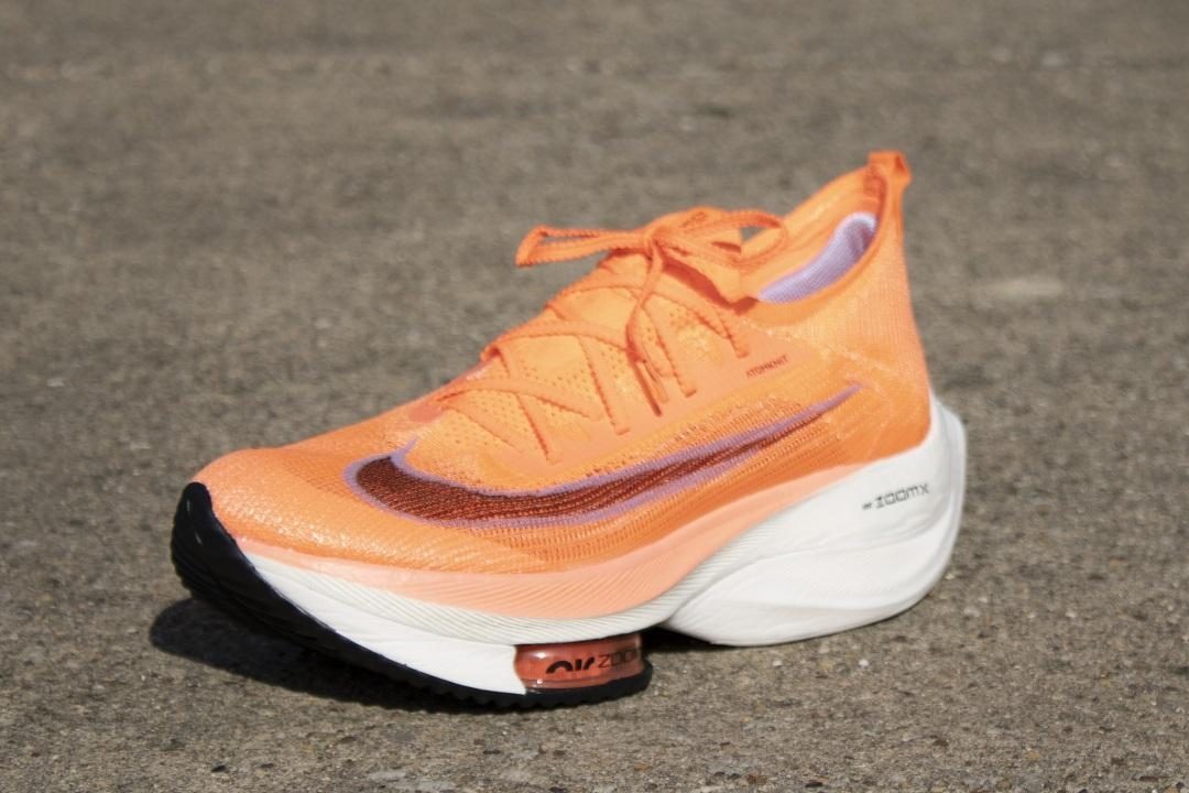 zoomx running shoes
