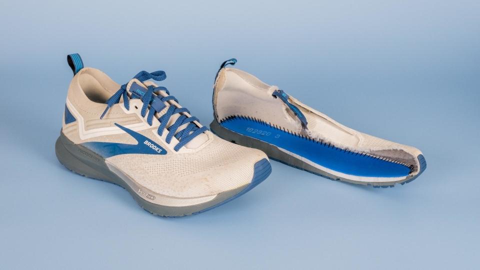 Brooks Ricochet 3
