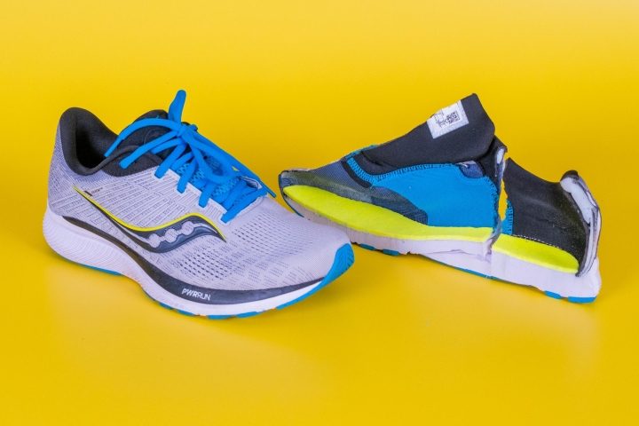 AspennigeriaShops  Cut in half: zapatillas de running Saucony