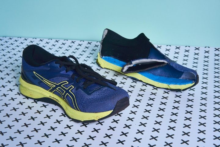 ZAPATILLA NEUTRA NIÑO ASICS GEL-EXCITE 6 GS - Cut in half: Asics