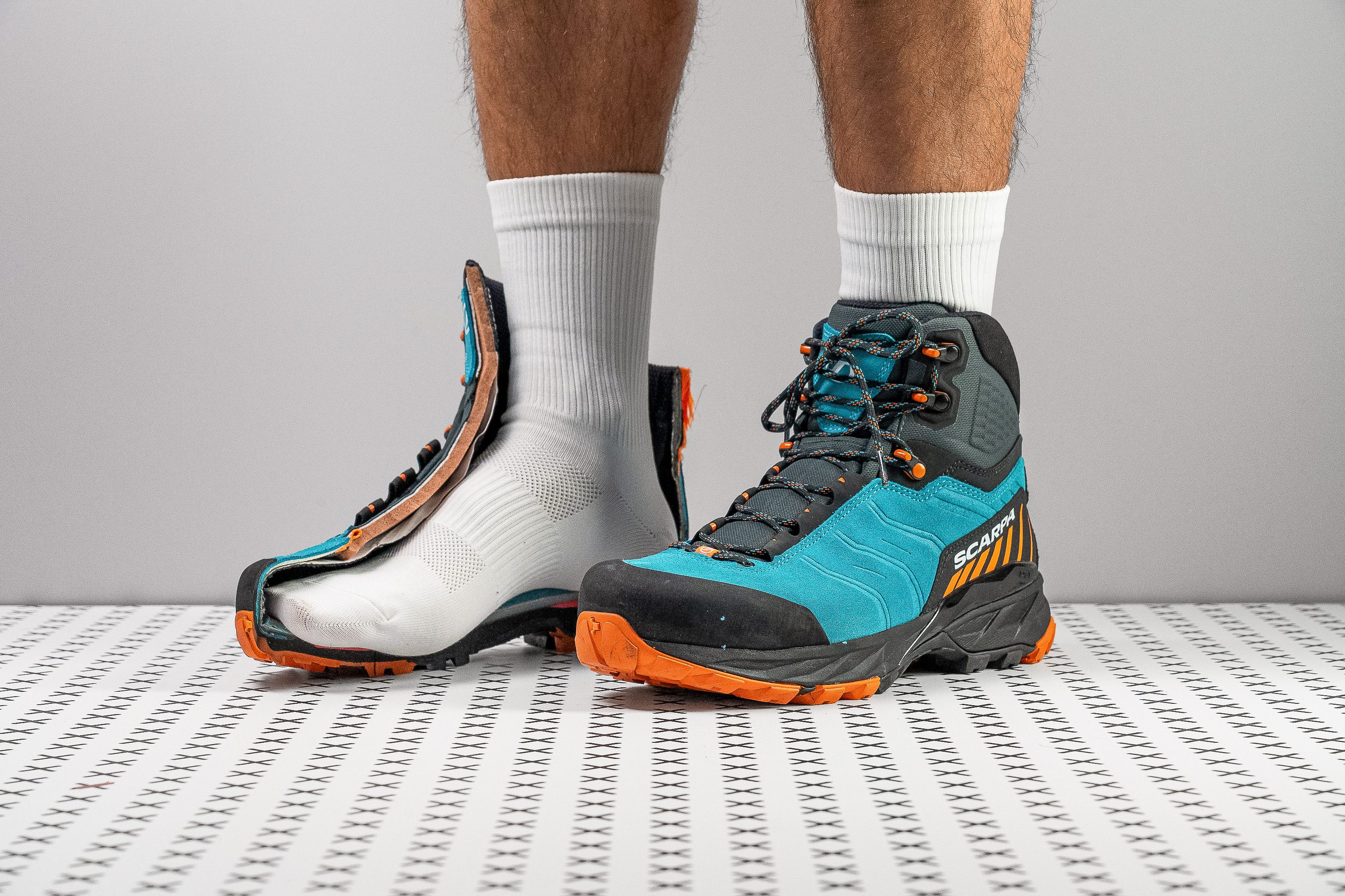 Scarpa Da Trekking SCARPA Rush 2 GTX Uomo - Leggera, Gore-Tex, Cosmic Blue Orange, 44½