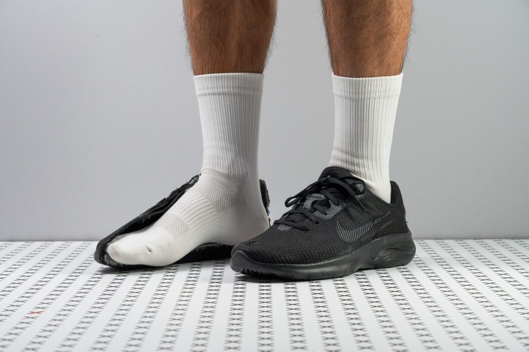 lightweight nike running shoes