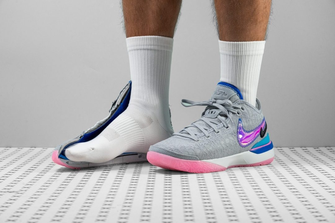 low top lebron shoes
