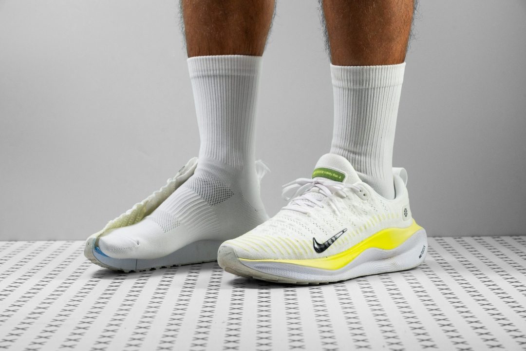 newest nike flyknit shoes