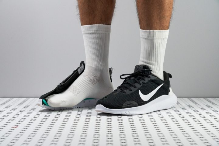 Nike Tênis Running Flex Experience RN 8 Branco