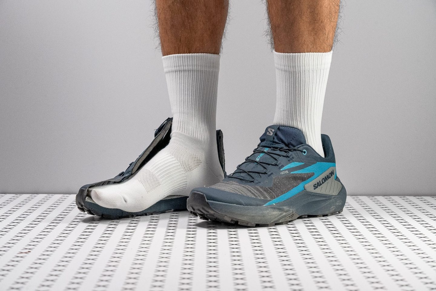 Cut in half: Salomon Genesis Review (2024) | RunRepeat