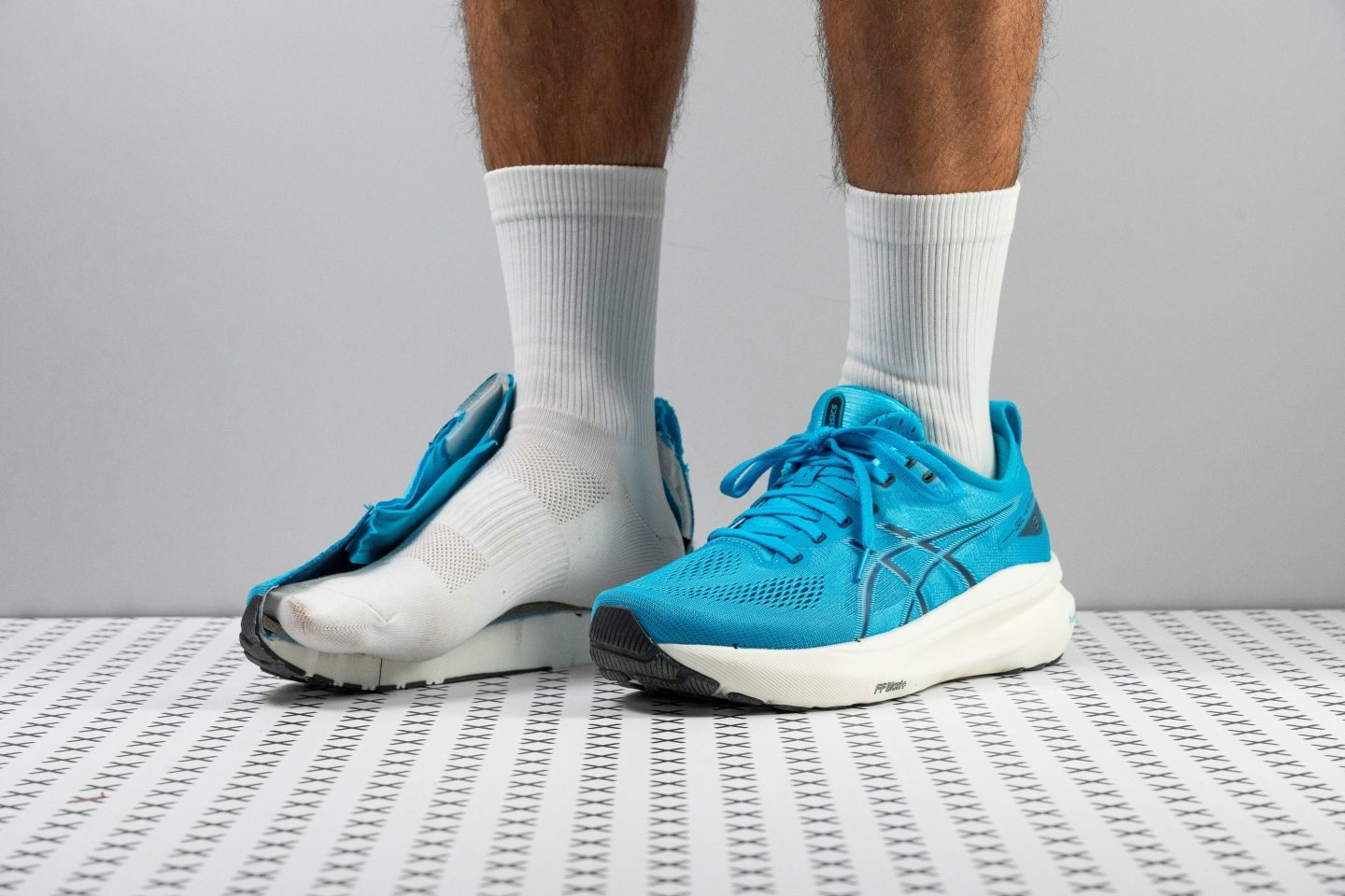 asic walking