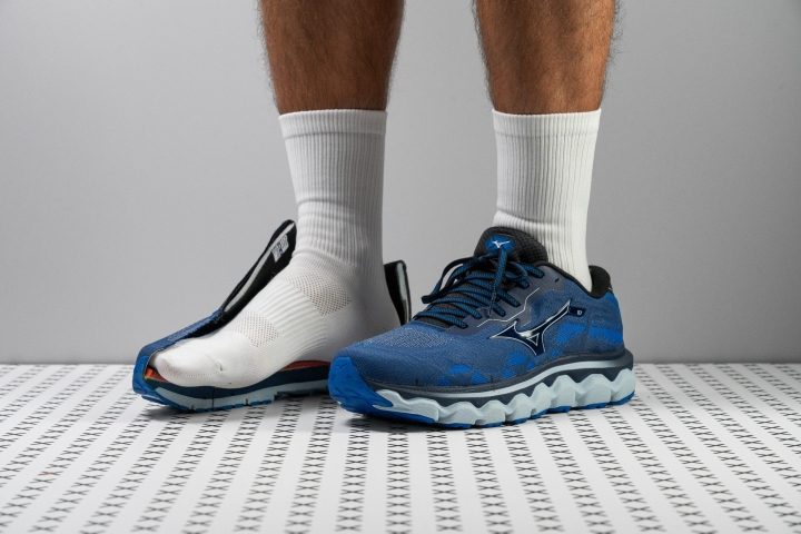 Cut in half: Mizuno Wave Horizon 7 Review (2024) | RunRepeat