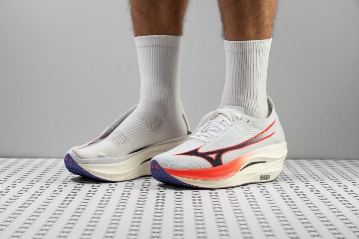 Cut in half: Mizuno Wave Rebellion Pro 3 Review (2025) | RunRepeat