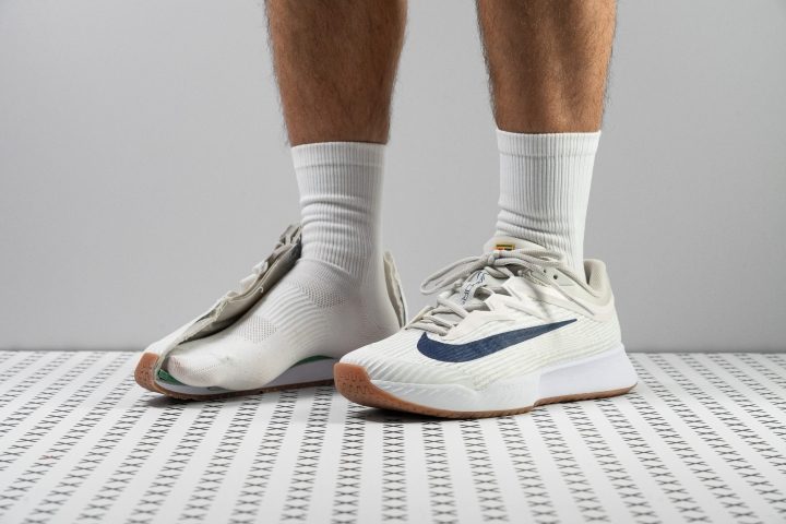 nikecourt zoom lite 3 on feet