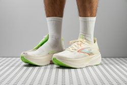 Brooks Hyperion Max 3