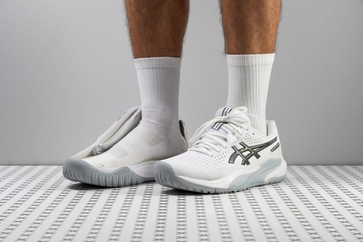 Cut in half: ASICS Gel Challenger 15 Review (2025) | RunRepeat