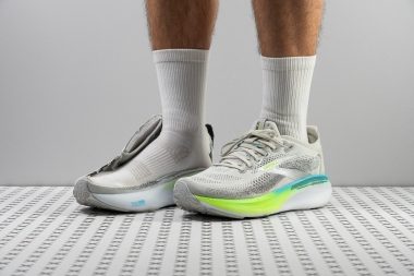 Brooks Adrenaline GTS 25