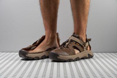 Teva Hurricane XLT3 Closed Toe