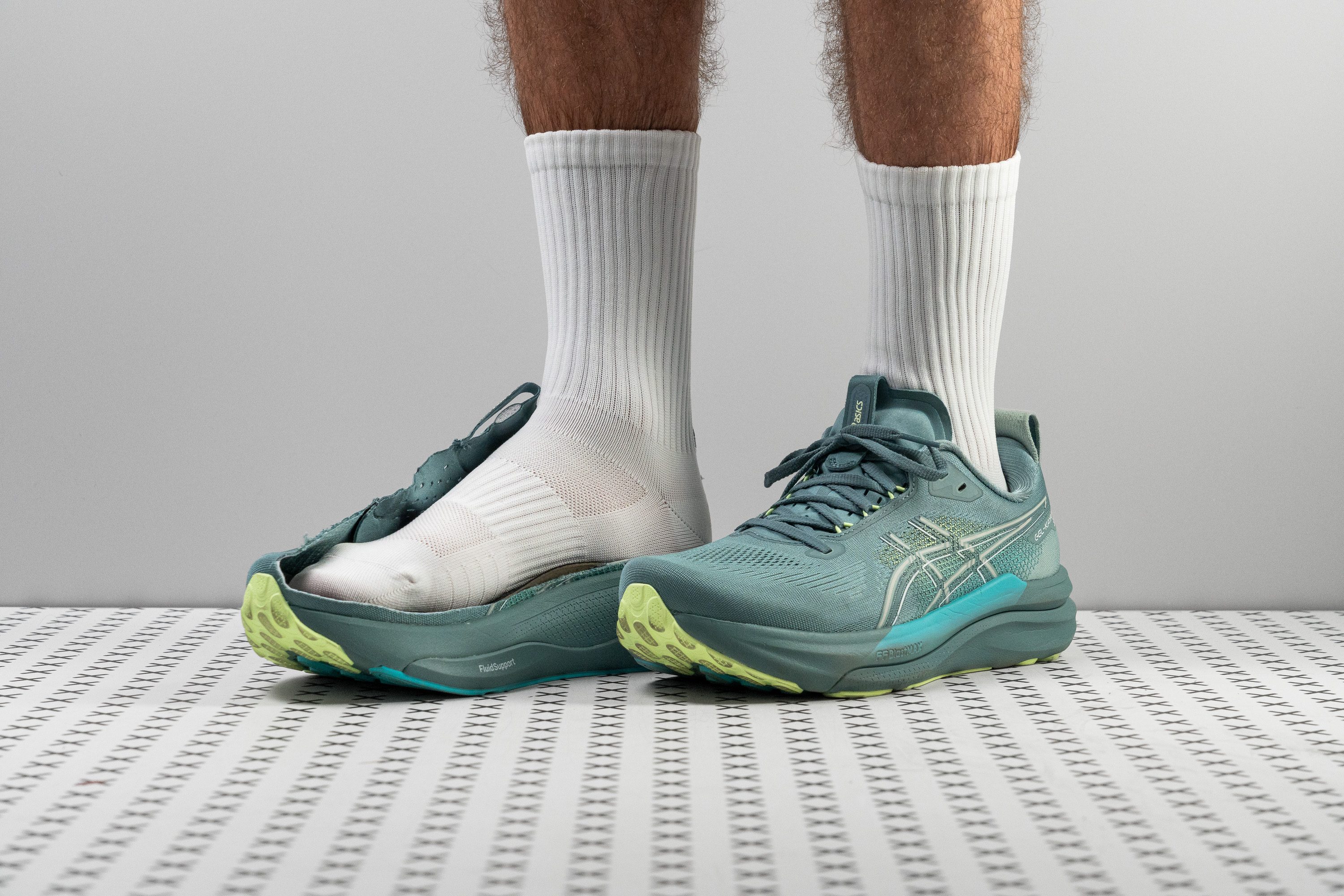 ASICS Gel Kayano 33