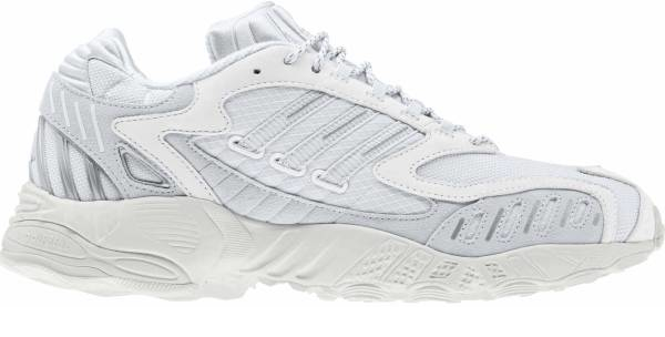 adidas traxion black