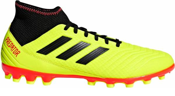 artificial grass soccer shoes