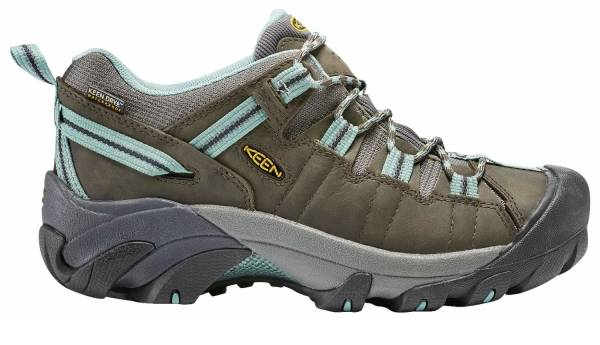 Green Eco-friendly Hiking Shoes (1 