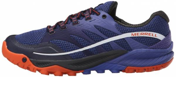 medium arch running shoes