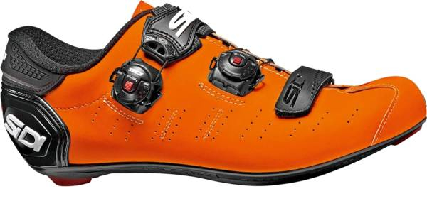wide cycling shoes