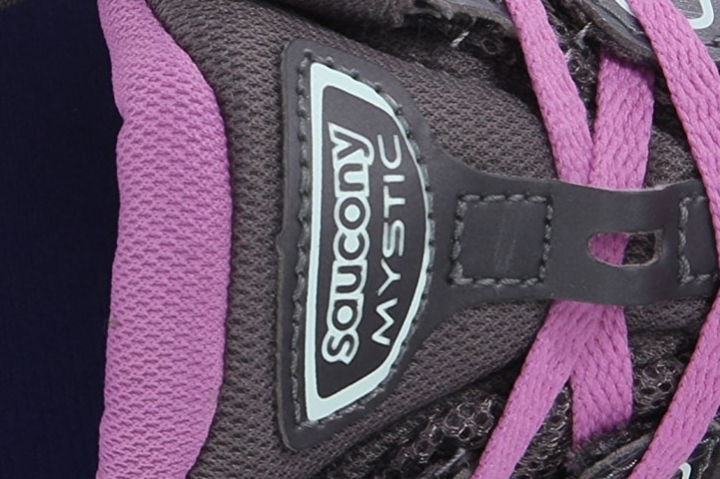 saucony grid mystic running shoes