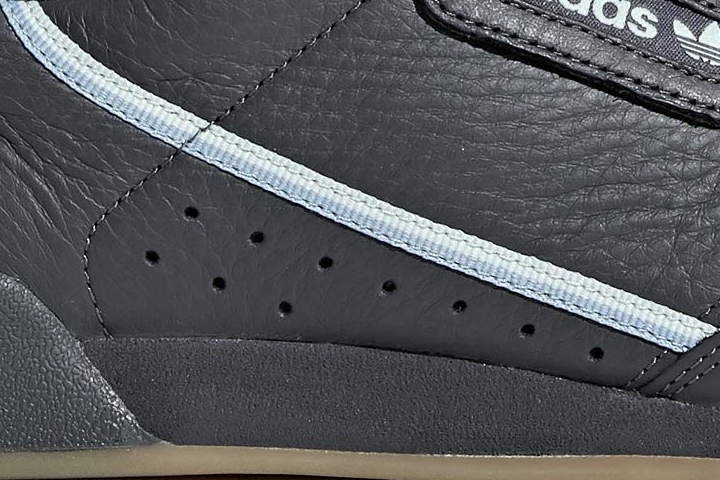 Adidas Continental 80 two toned stripes on the lateral side