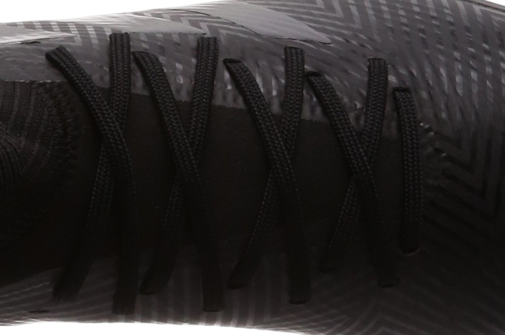 Adidas Nemeziz Tango 18.3 Turf laces