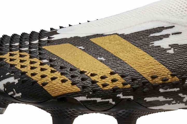 Adidas Predator Mutator 20+ firm ground logo