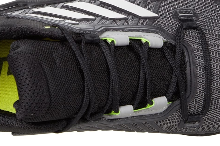 Adidas Terrex Swift R3 A bit of inconvenience to lace it tight