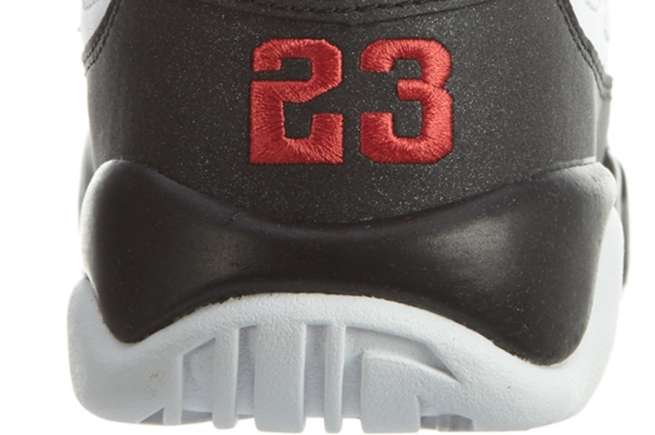 Air Jordan 9 Retro heel