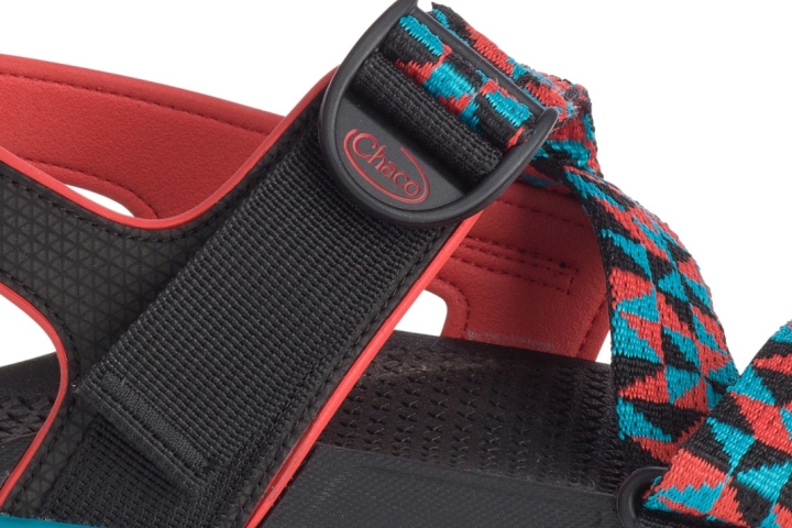 Chaco Confluence Offers a stylish customizable fit