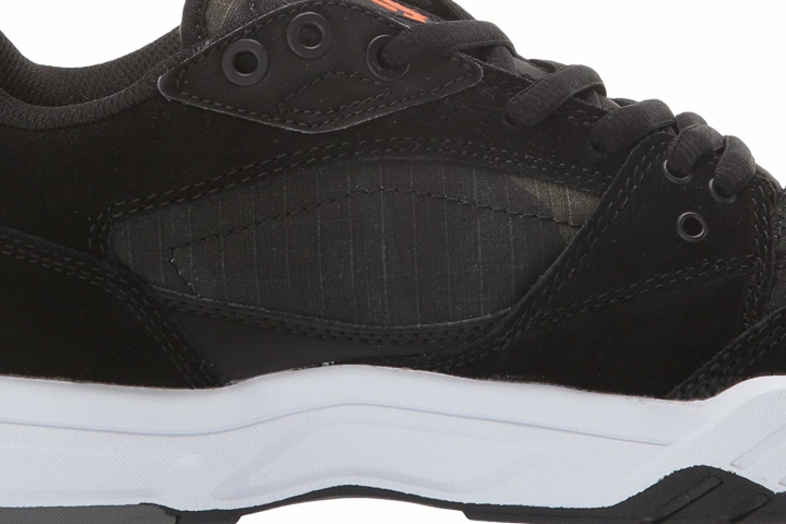 DC Maswell SE sneakers in black (only $46) | RunRepeat
