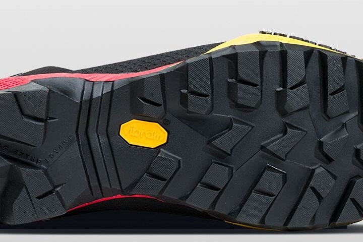 La Sportiva Aequilibrium LT GTX Instant comfort from day one