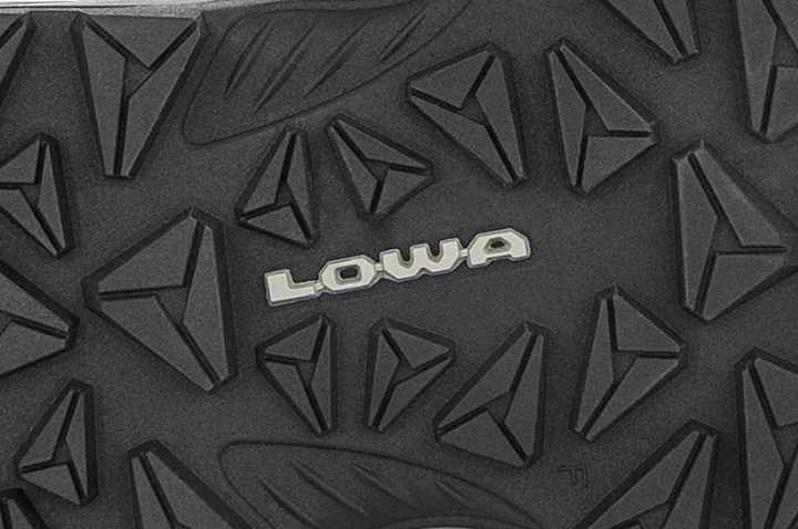 Lowa Innox Pro GTX Mid Multi Trac outsole