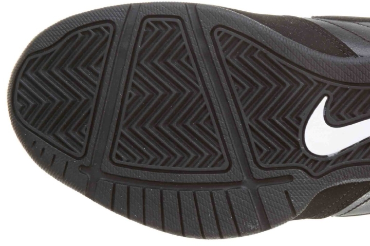 Nike Air Baseline Low Outsole1