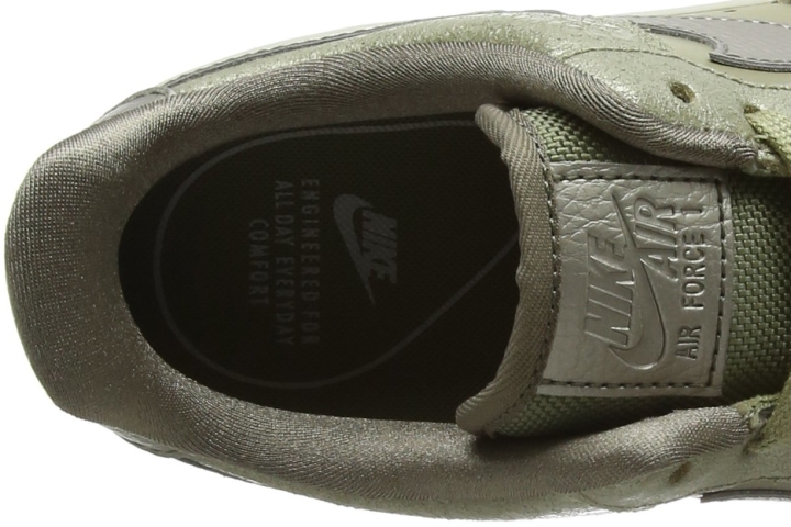 Nike Air Force 1 07 Premium C