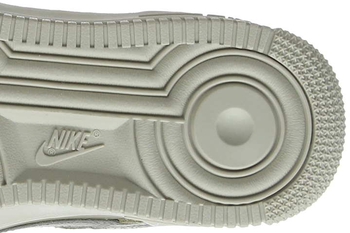 Nike Air Force 1 07 Premium J