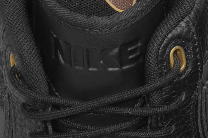 Nike Air Force 1  Luxe tongue label