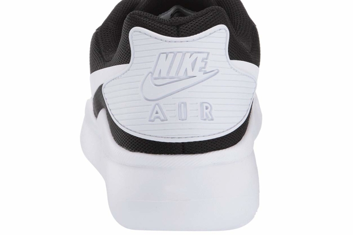Nike Air Max Oketo Heel