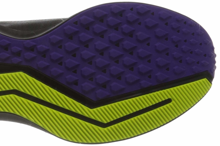 Nike Air Zoom Winflo 6 Shield Review 2023, Facts, Deals |
