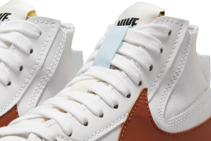 Nike Blazer Mid 77 Jumbo front laces