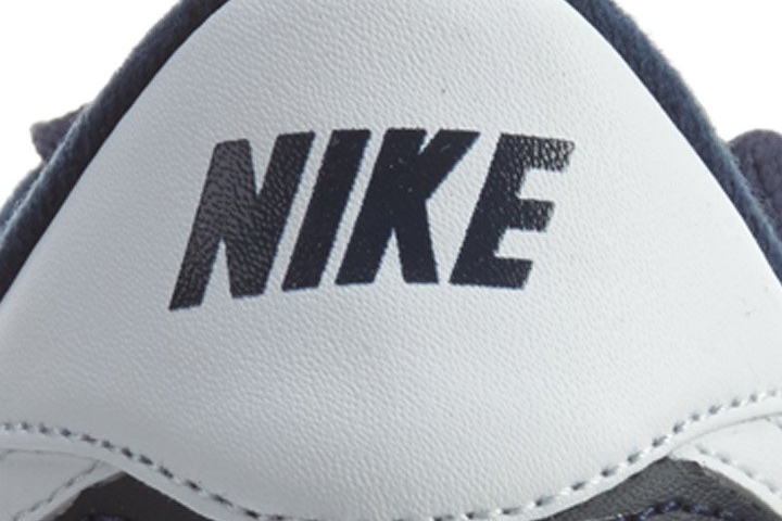 Nike Cortez Basic Leather logo