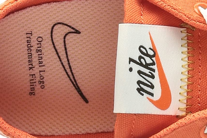 Nike Court Legacy label